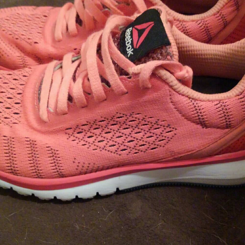 Woman's Reebok sneakers